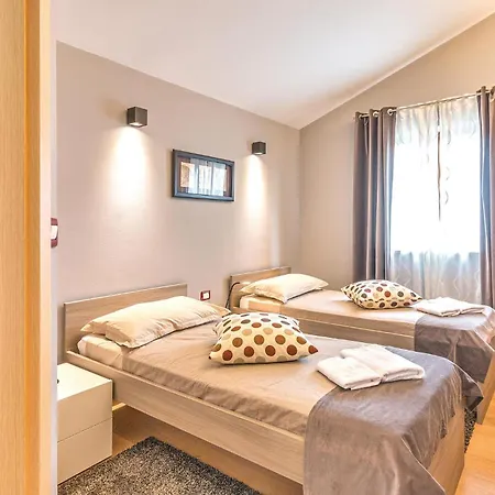 Awesome In Trosti Casa vacanze