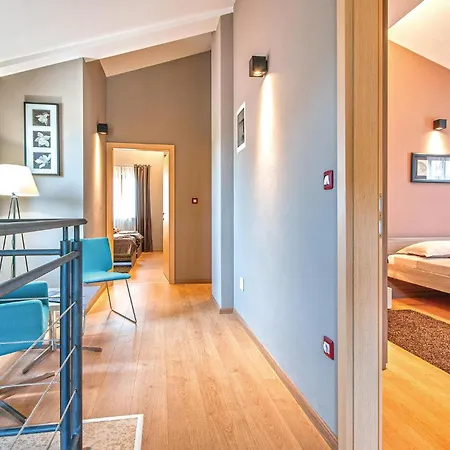 Casa vacanze Awesome In Trosti Heki