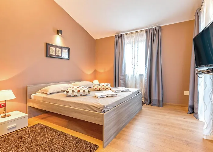 Gorgeous In Trosti With Jacuzzi Ferienhaus