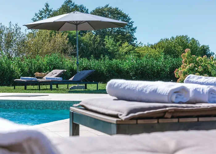 Ferienhaus Gorgeous In Trosti With Jacuzzi Heki